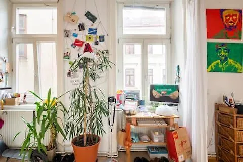 Fro-media - - Backside - Community Space -