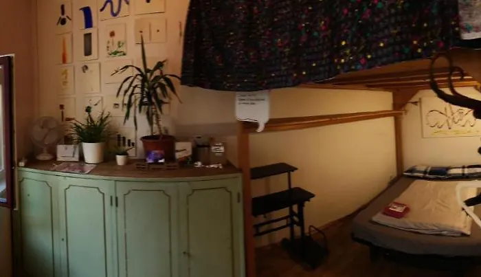 בית אירוח Fro-media - - Backside - Community Space - *